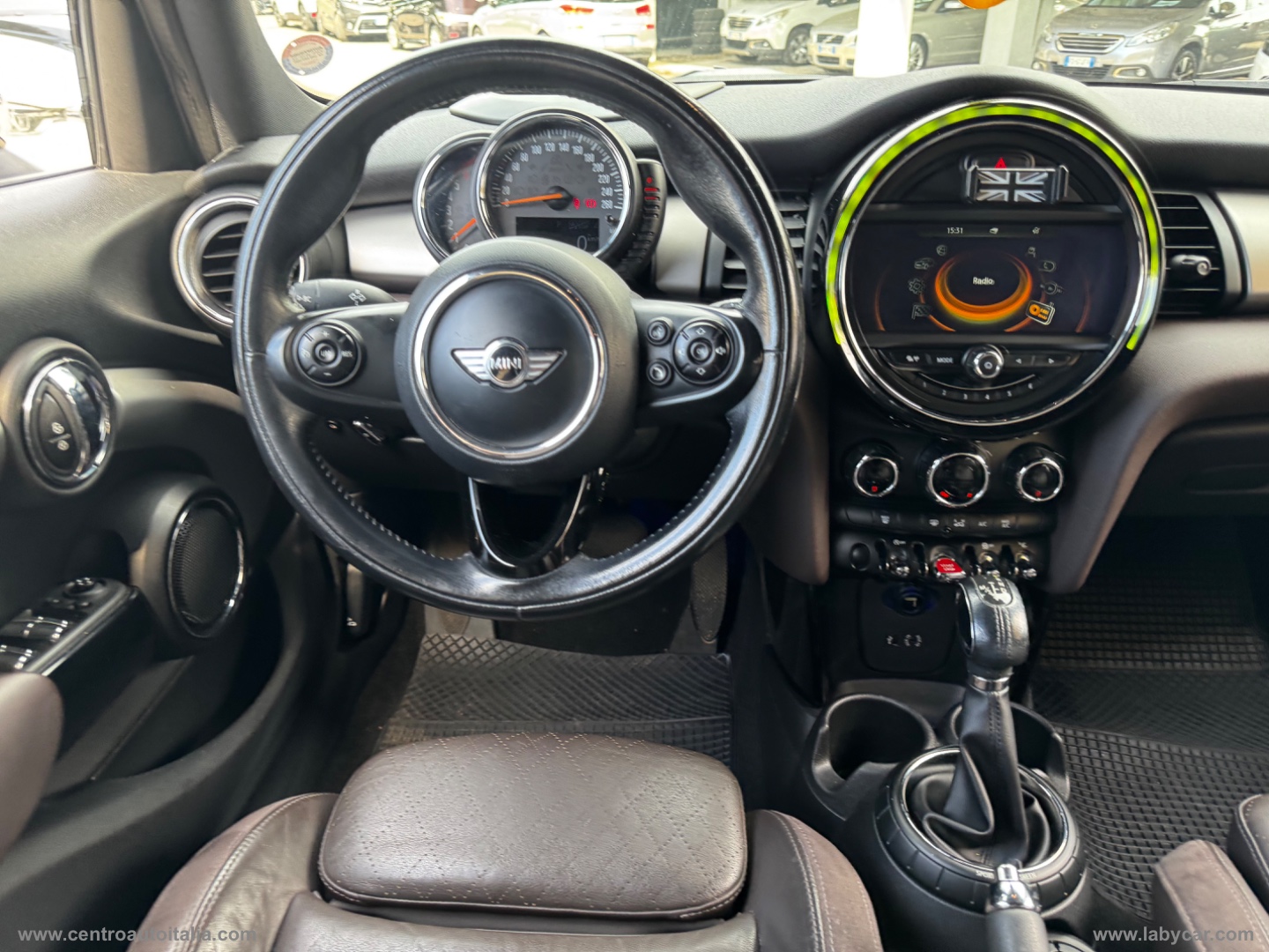 Mini Cooper D Business XL 5 porte - immagine 31