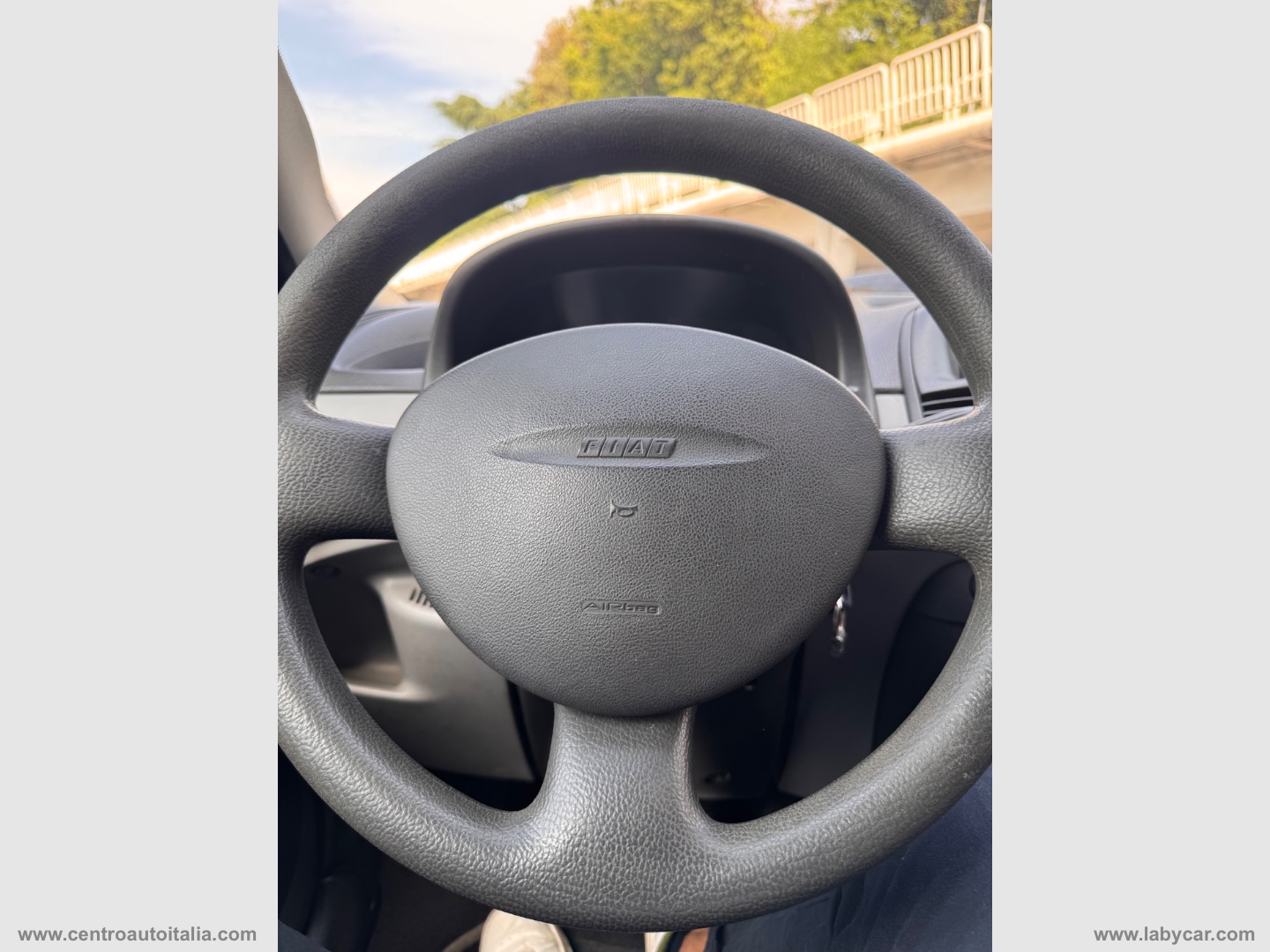 Punto 1.2 16V 5p. ELX - immagine 31