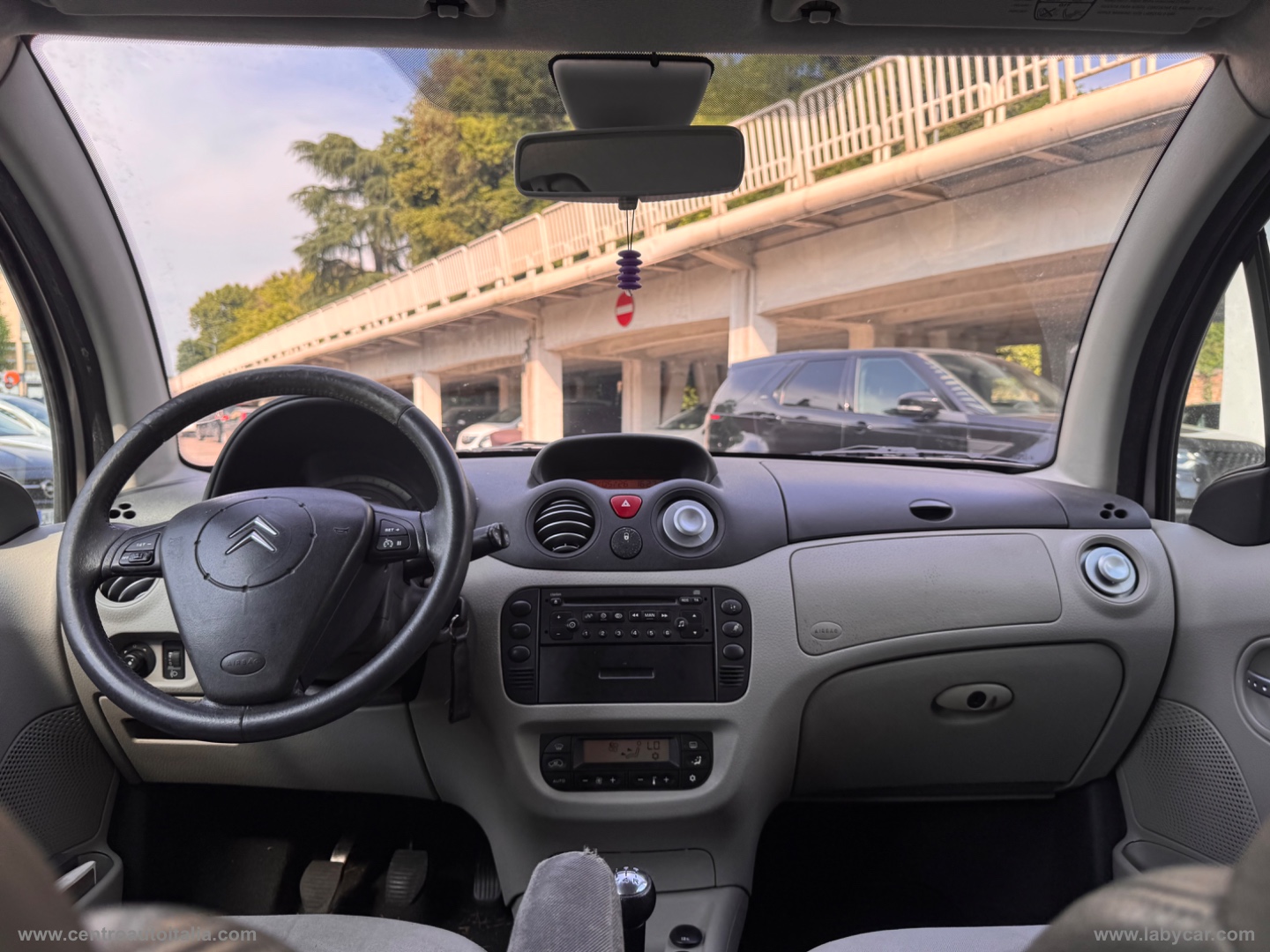 C3 1.4 HDi 70CV Exclusive - immagine 31