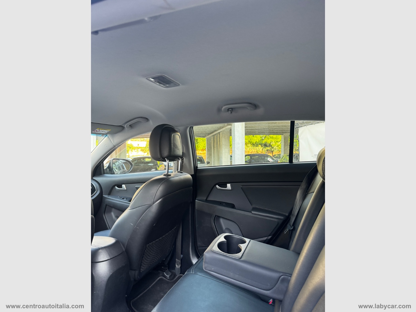 Sportage 2.0 CRDI AWD Pure Rebel - immagine 31