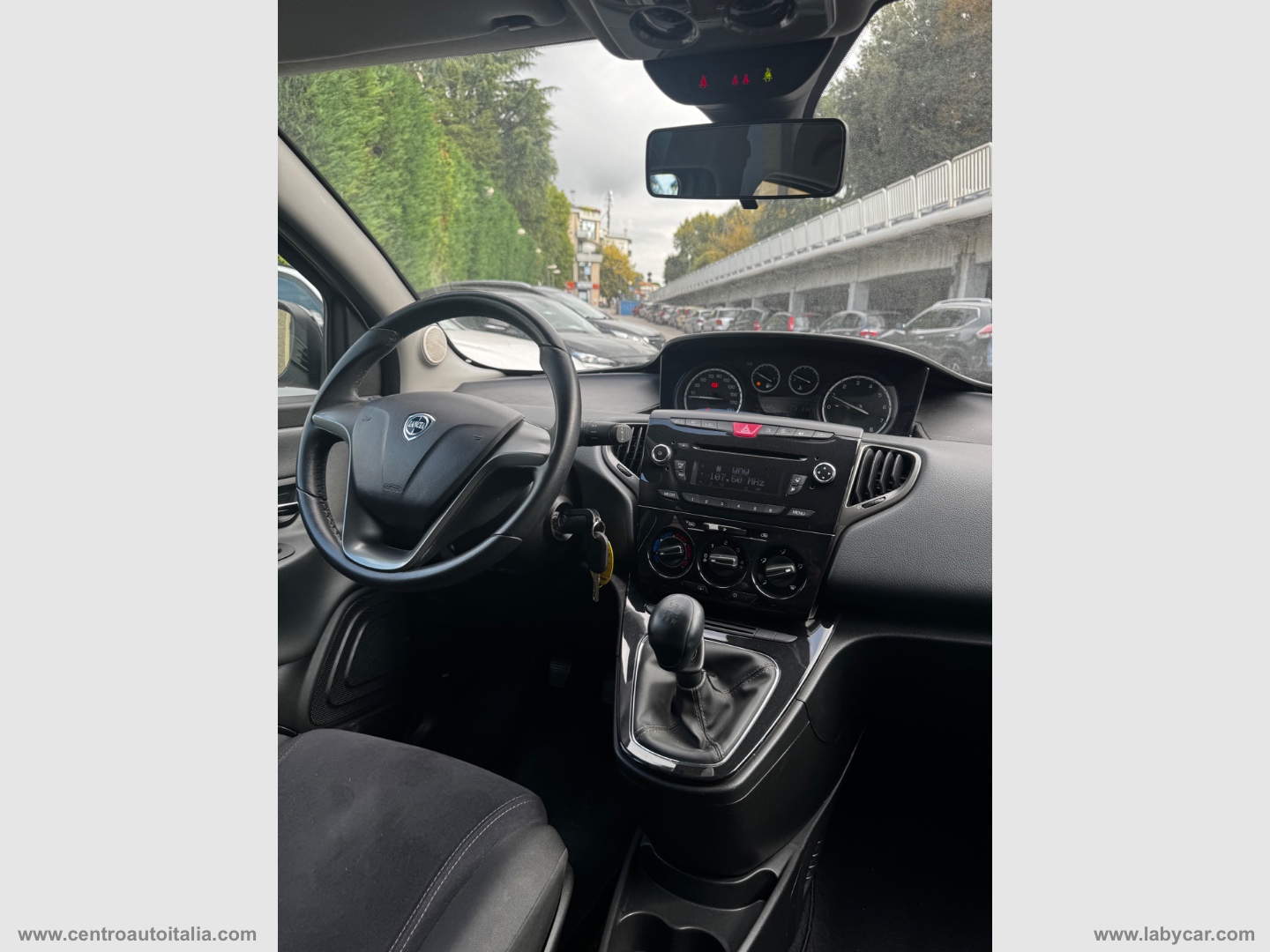 Ypsilon 1.2 69 CV 5p. S&S Platinum - immagine 31