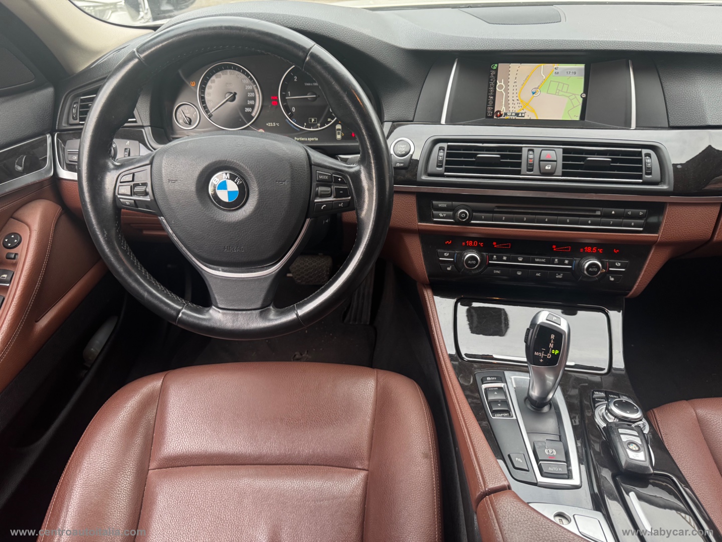 520d xDrive Touring - immagine 31