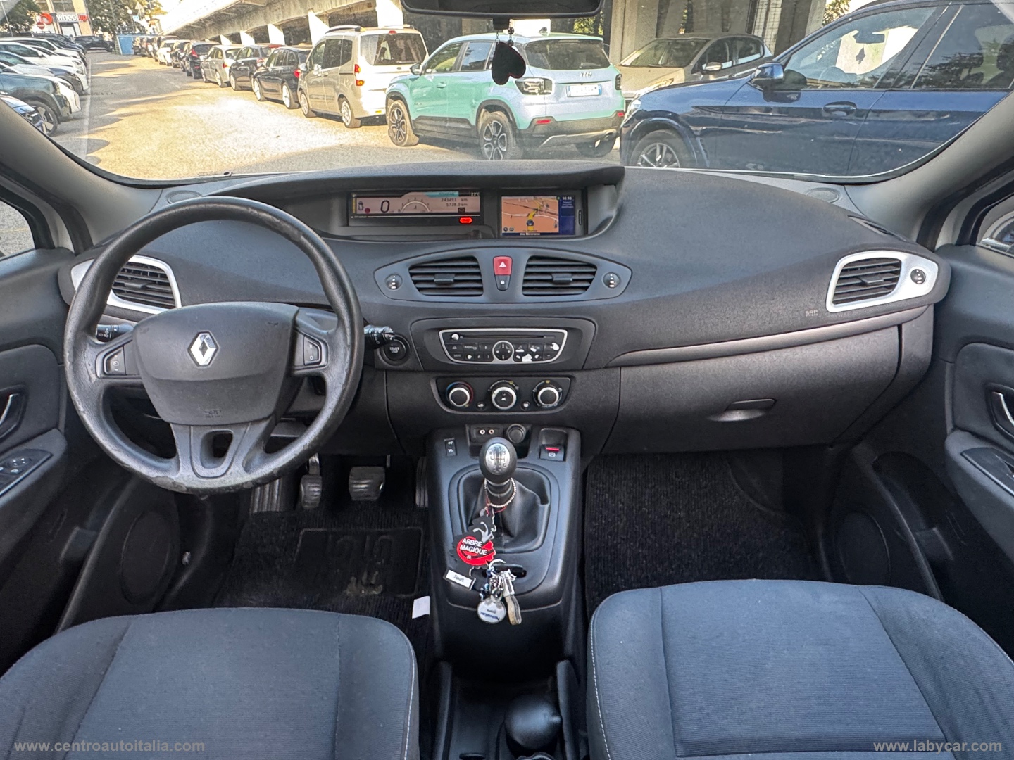 Scénic X-Mod 1.5 dCi 110 CV Luxe - immagine 31