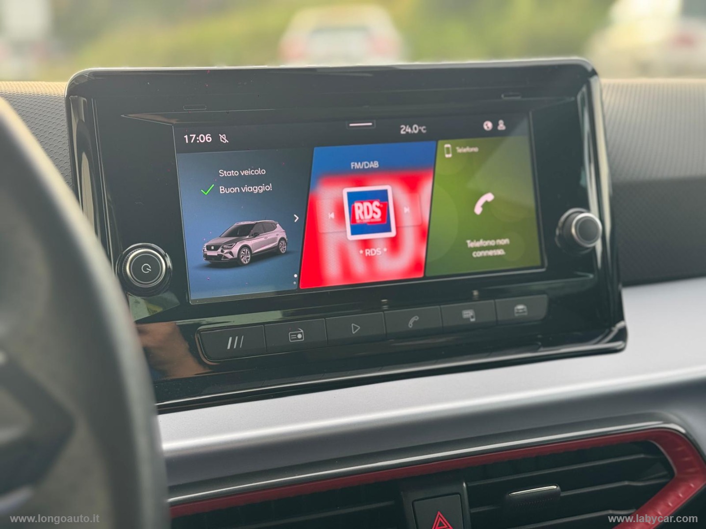 Arona 1.0 EcoTSI 115CV DSG FR ADATTA A NEOPATENTATI - immagine 31