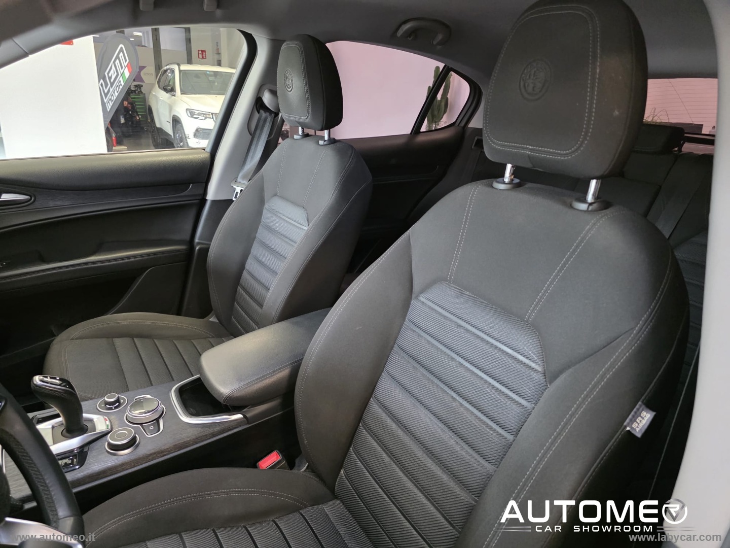 Stelvio 2.2 T.diesel 190 CV AT8 Q4 Bus. UNICO PROPRIETARIO - immagine 31