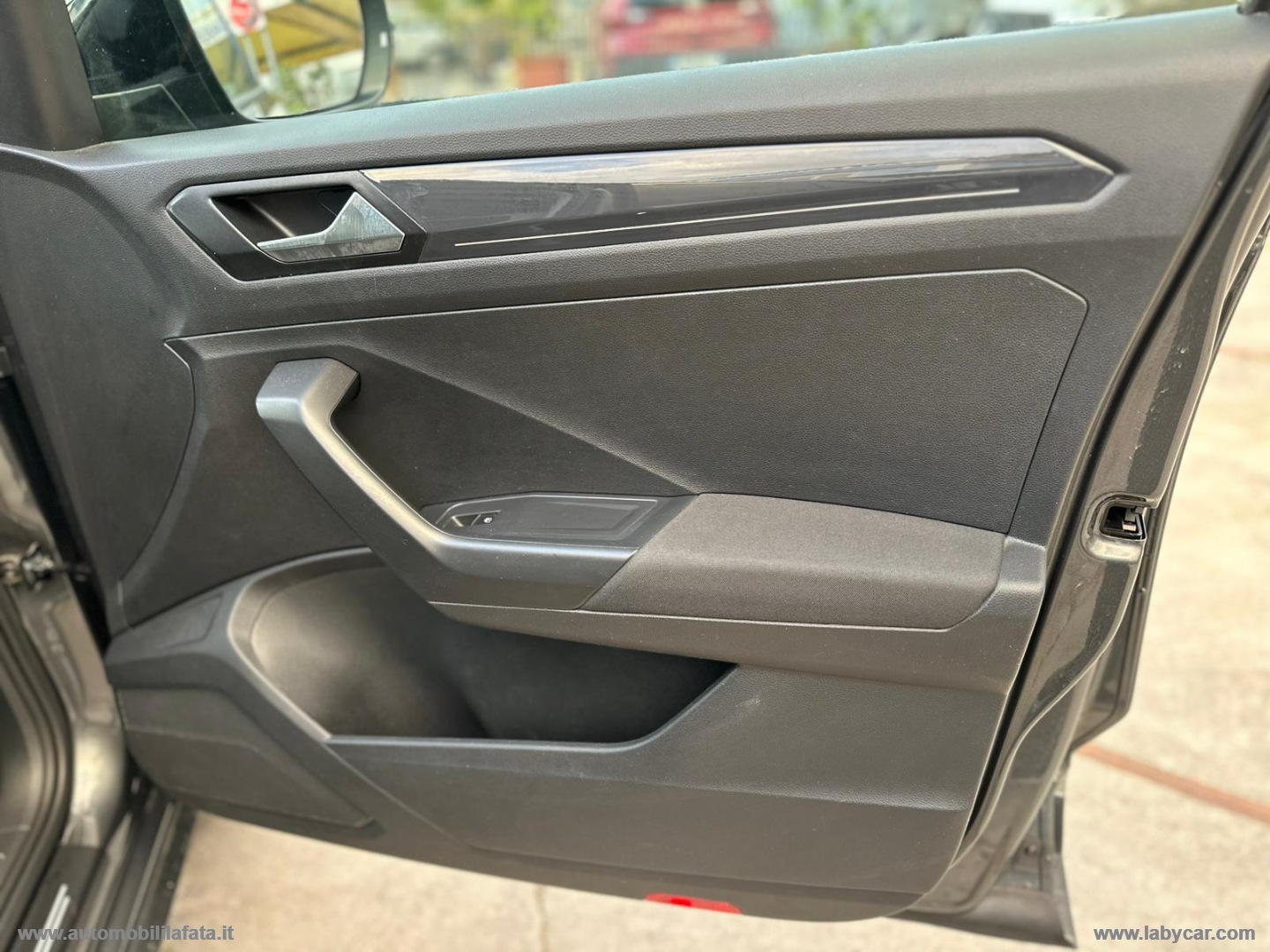 T-Roc 1.6 TDI SCR Advanced BlueMot.Tech. PARI AL NUOVO - immagine 31