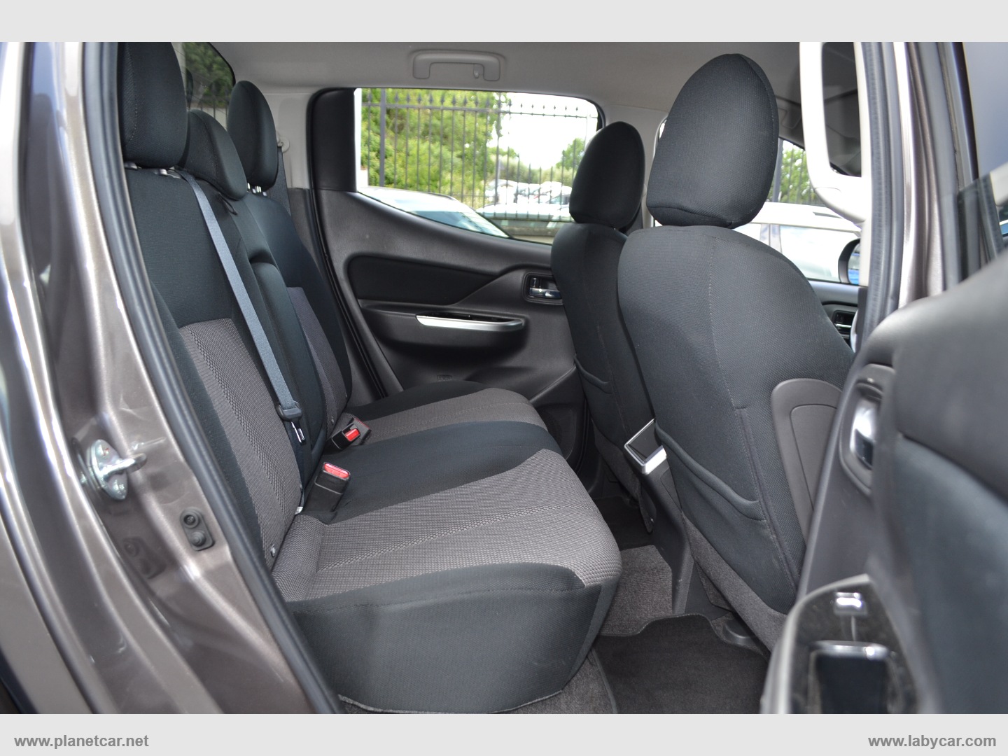 L200 2.3 D DoubleCab 4x4 Sup.Sel.Intense - immagine 32