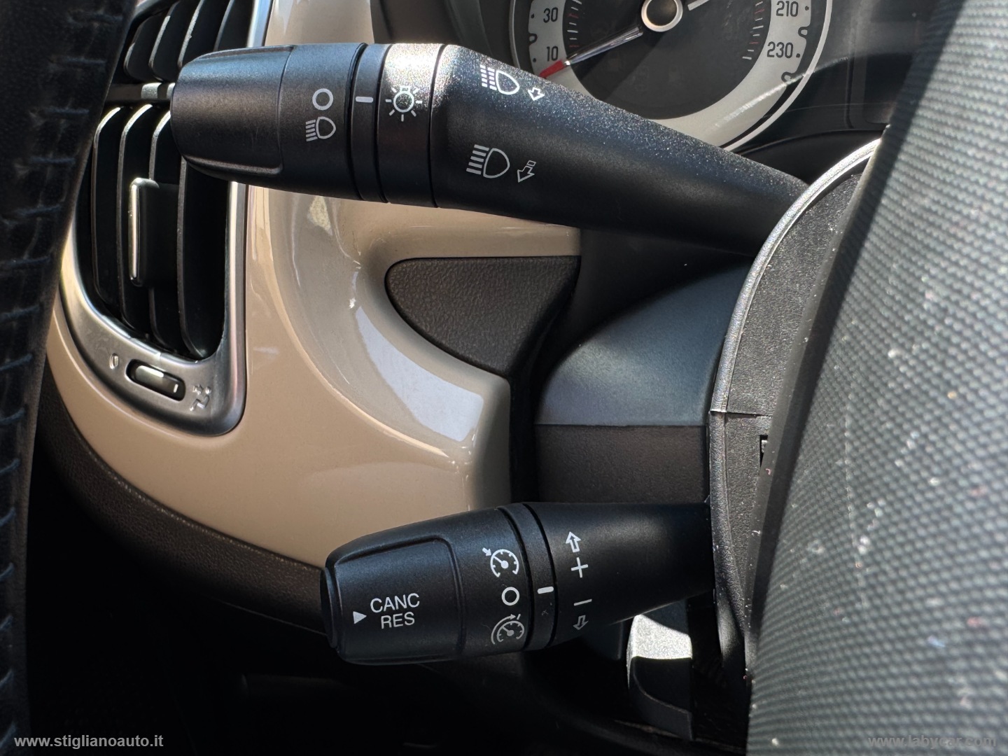 500L 1.3 MJT 95 CV Pop Star - immagine 32