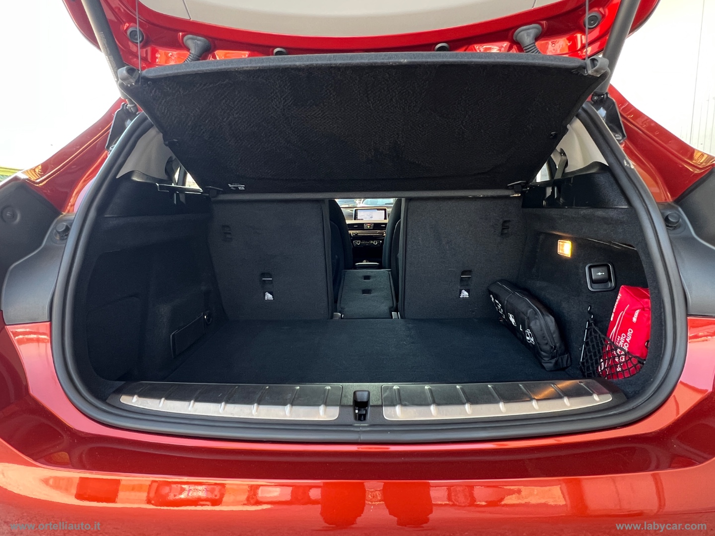 X2 xDrive18d Business-X - immagine 32