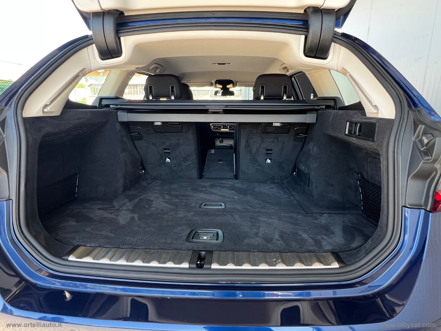 318d Touring Business Advantage aut. - immagine 32