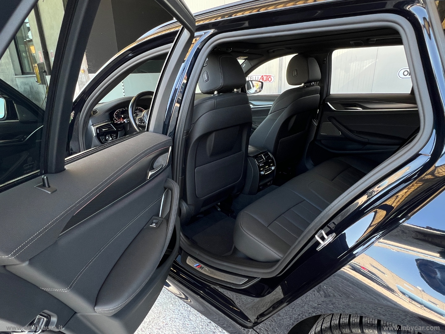 530d 48V xDrive Touring Msport M SHADOW LINE+TETTO APR. - immagine 32