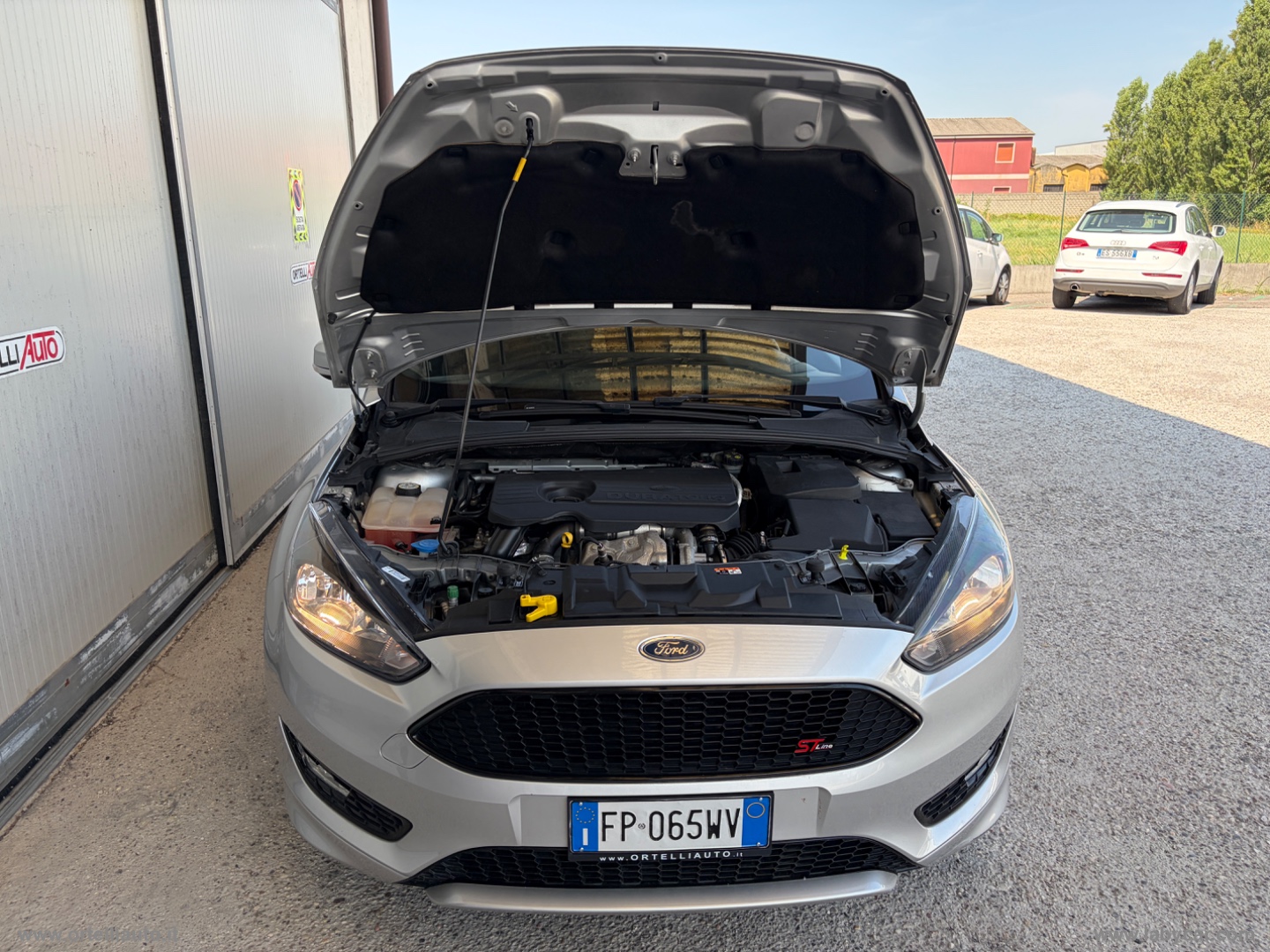 Focus 1.5 EcoBlue 120CV 5p. ST Line - immagine 32