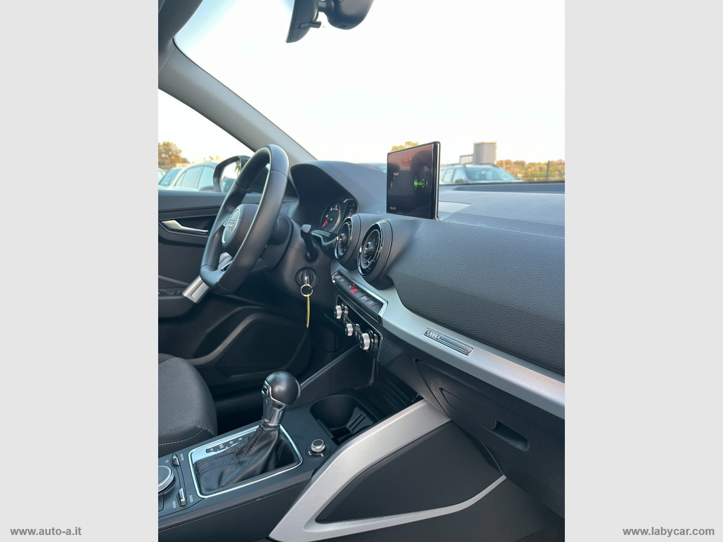 Q2 30 TDI S tronic Admired - immagine 32