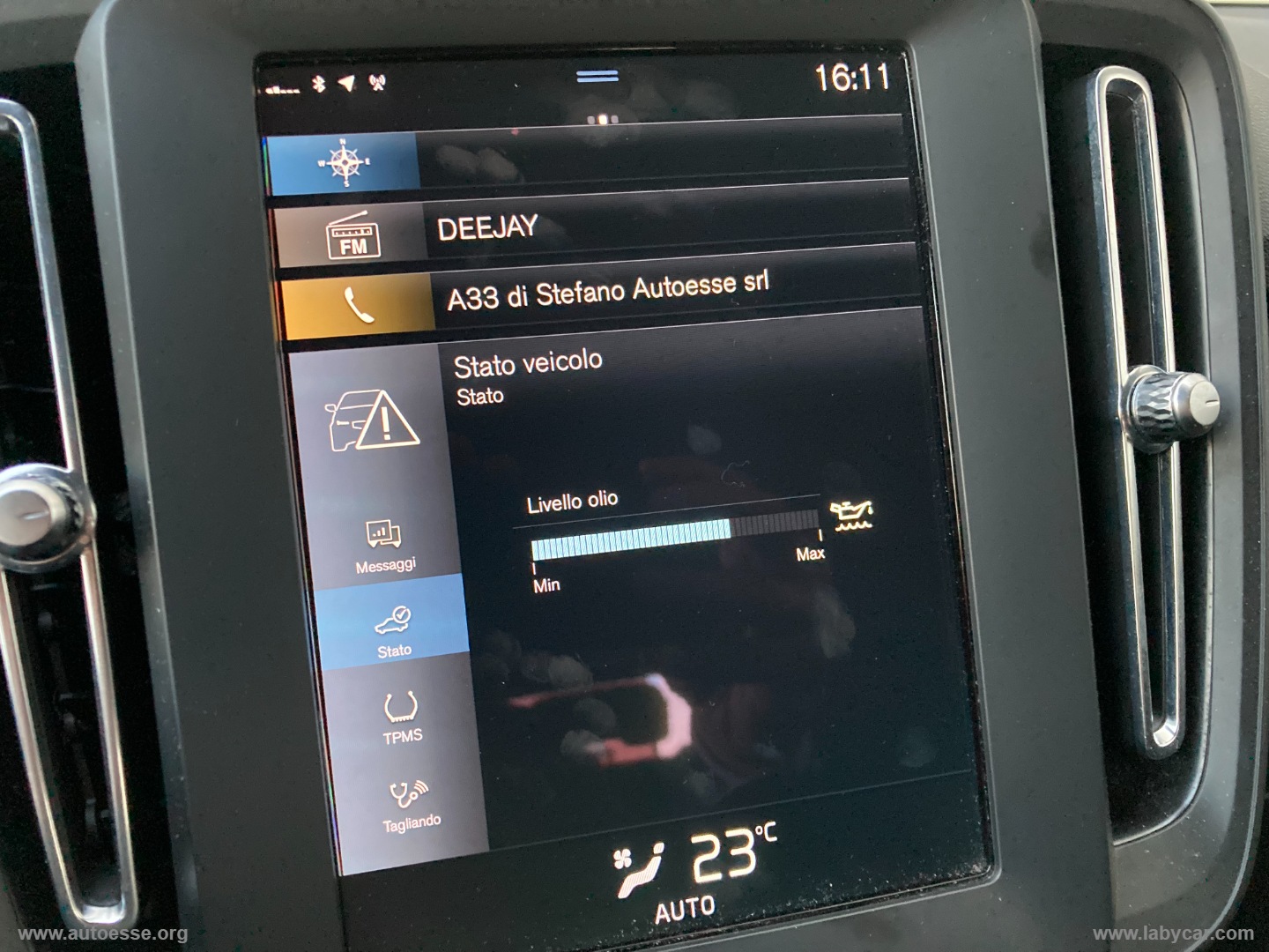 XC40 T2 automatico Essential - immagine 32