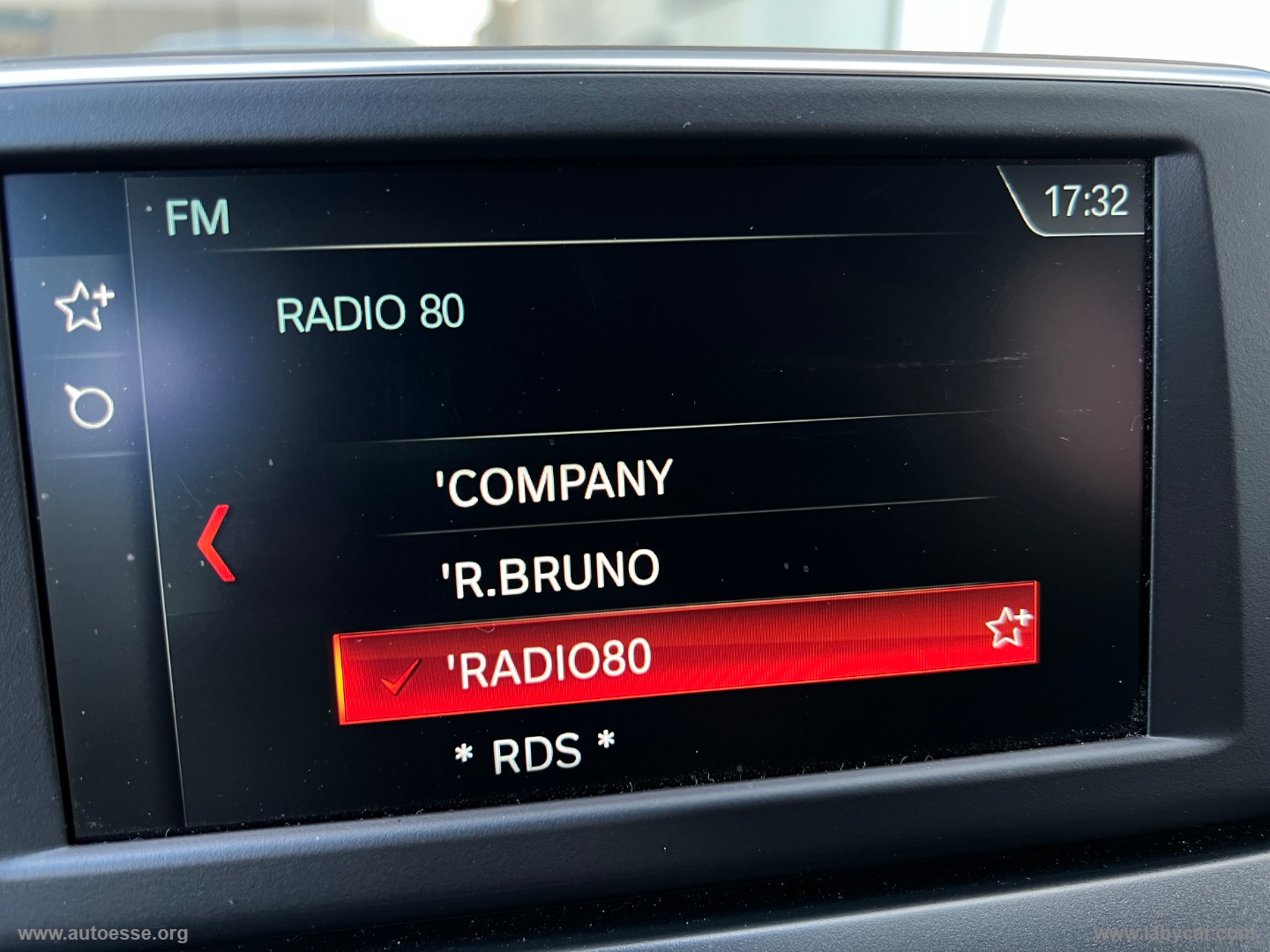 218d Active Tourer Advantage AUT. - immagine 32