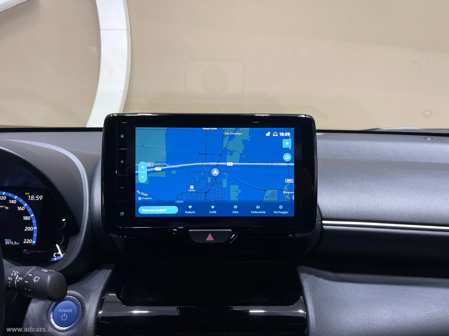 Yaris Cross 1.5 Hyb. 5p. E-CVT AWD Trend *4X4*NEOPATENTATI* - immagine 32