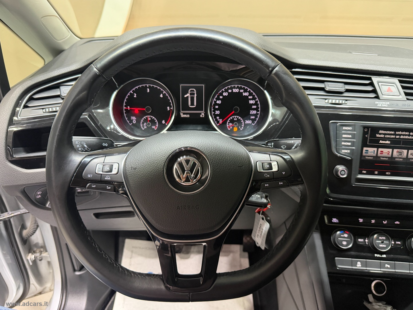Touran 1.6 TDI Comfortline BMT *7 POSTI*SENSORI*NAVI* - immagine 32