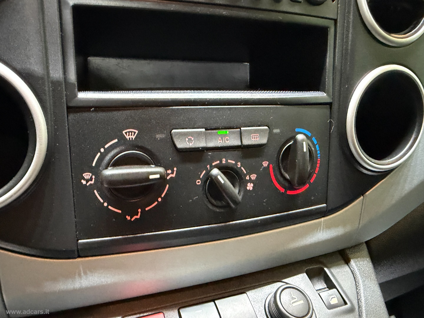 Berlingo Multispace 1.6 HDi 115 Seduct. *STORICO SERVICE*SENSORI POST* - immagine 32