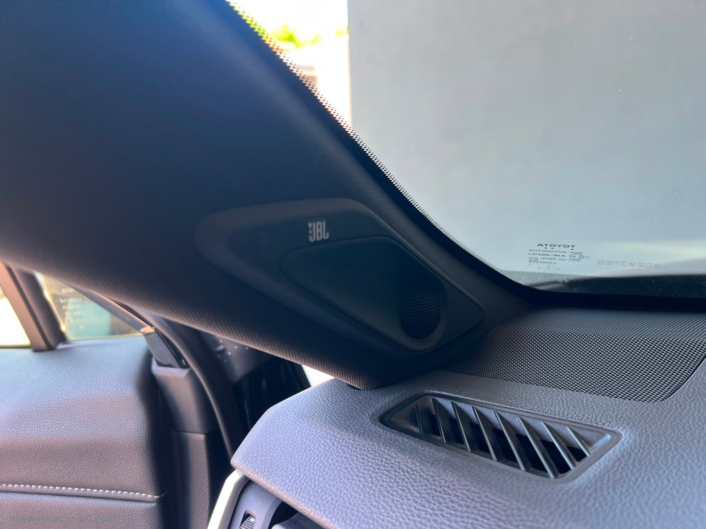 RAV4 2.5 HV - immagine 32