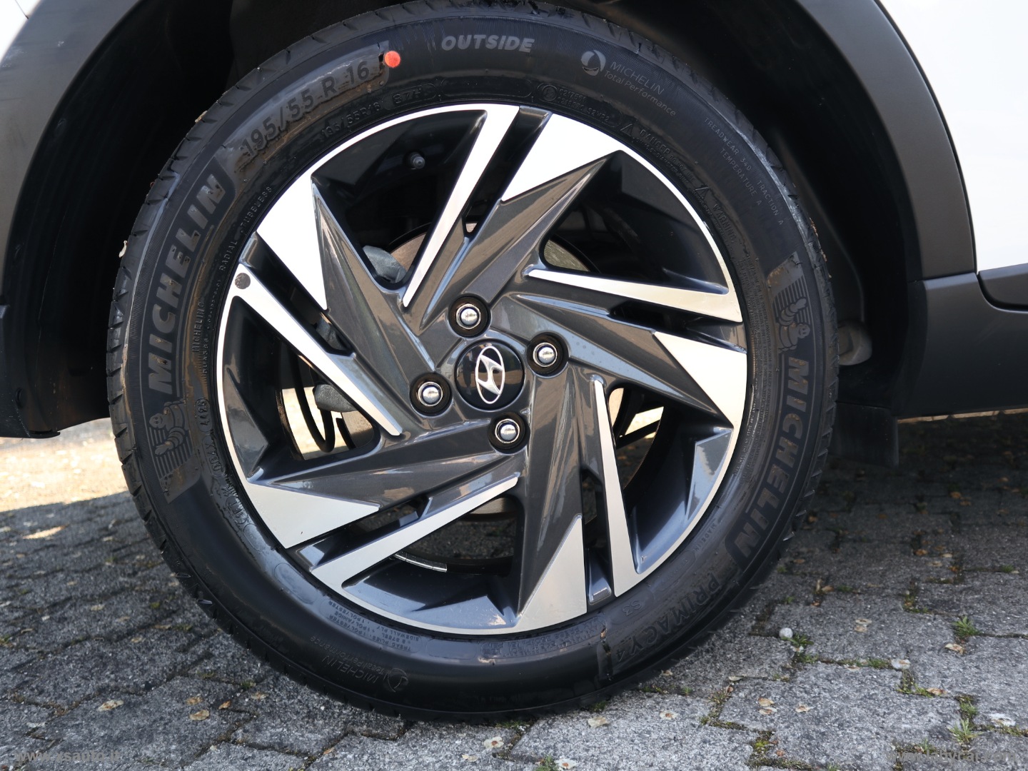 Bayon 1.2 MPI MT XClass - immagine 32