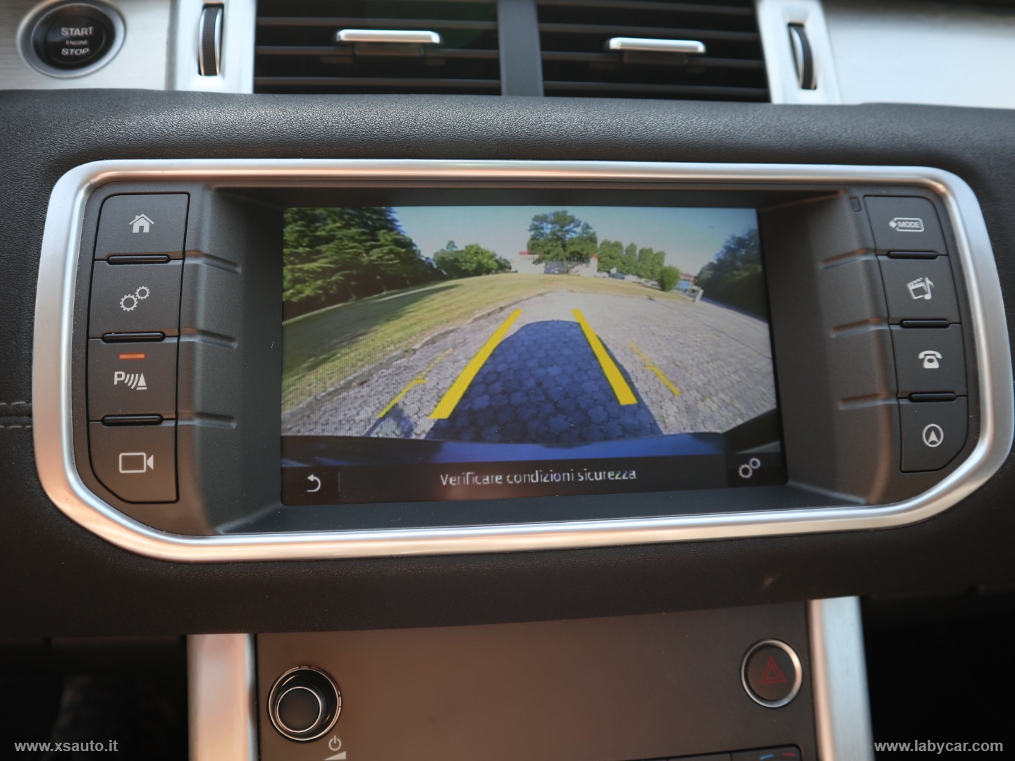 RR Evoque 2.0 TD4 180CV 5p. SE Dynamic - immagine 32