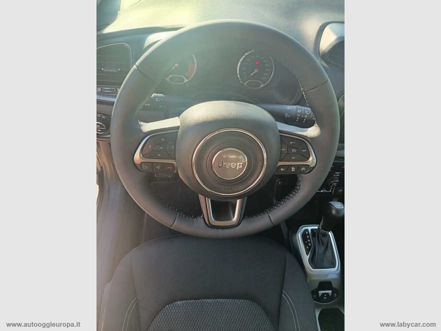 Renegade 1.6 Mjt DDCT 120CV Limited - immagine 32