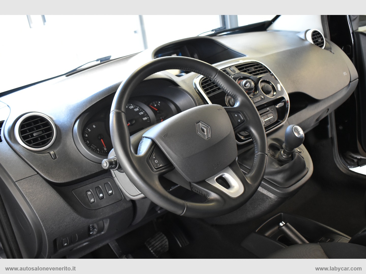 Grand Kangoo 1.5 dCi 110 CV S&S 7 posti - immagine 32
