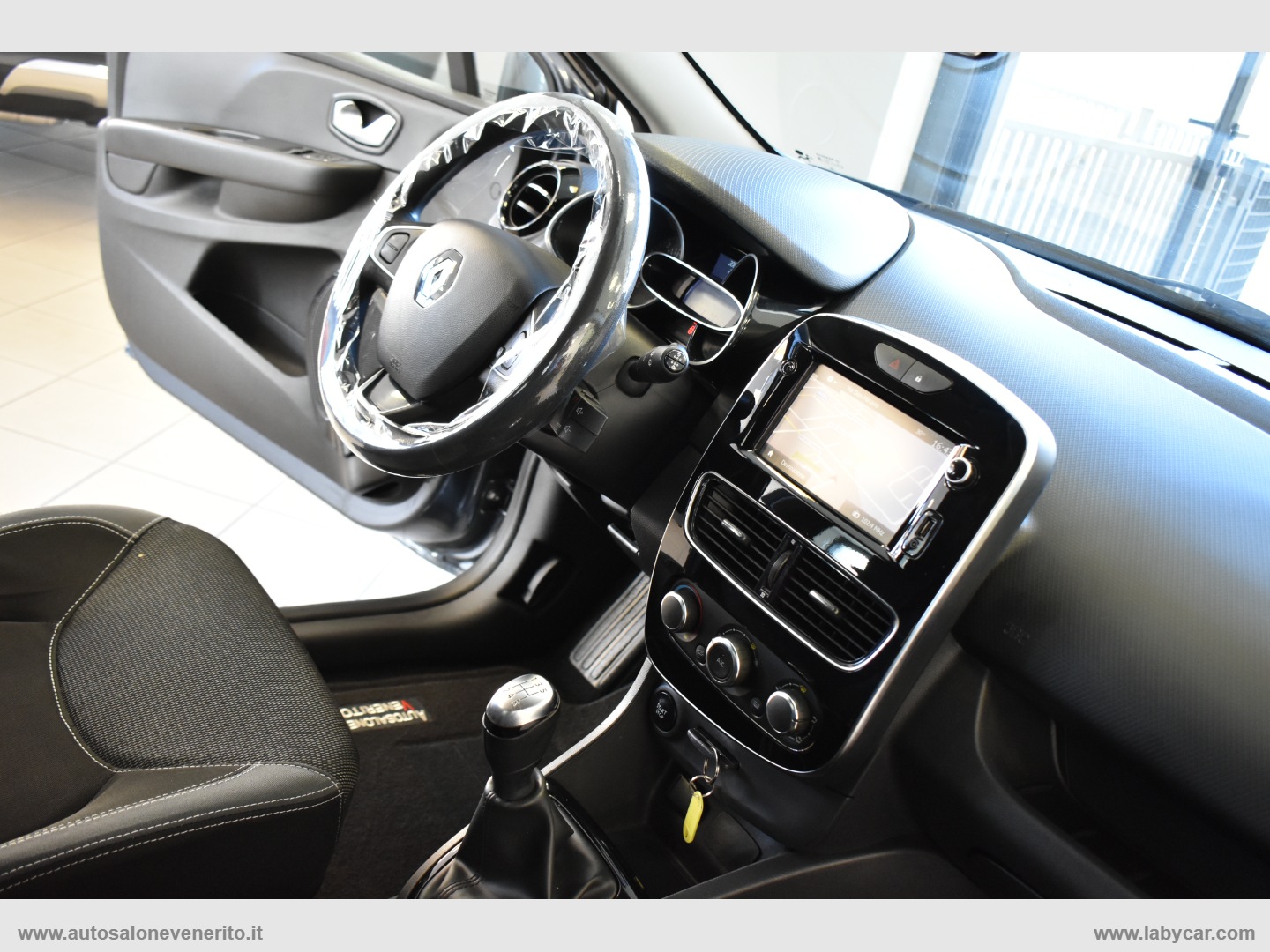 Clio dCi 8V 90 CV S&S 5p. Energy Intens - immagine 32