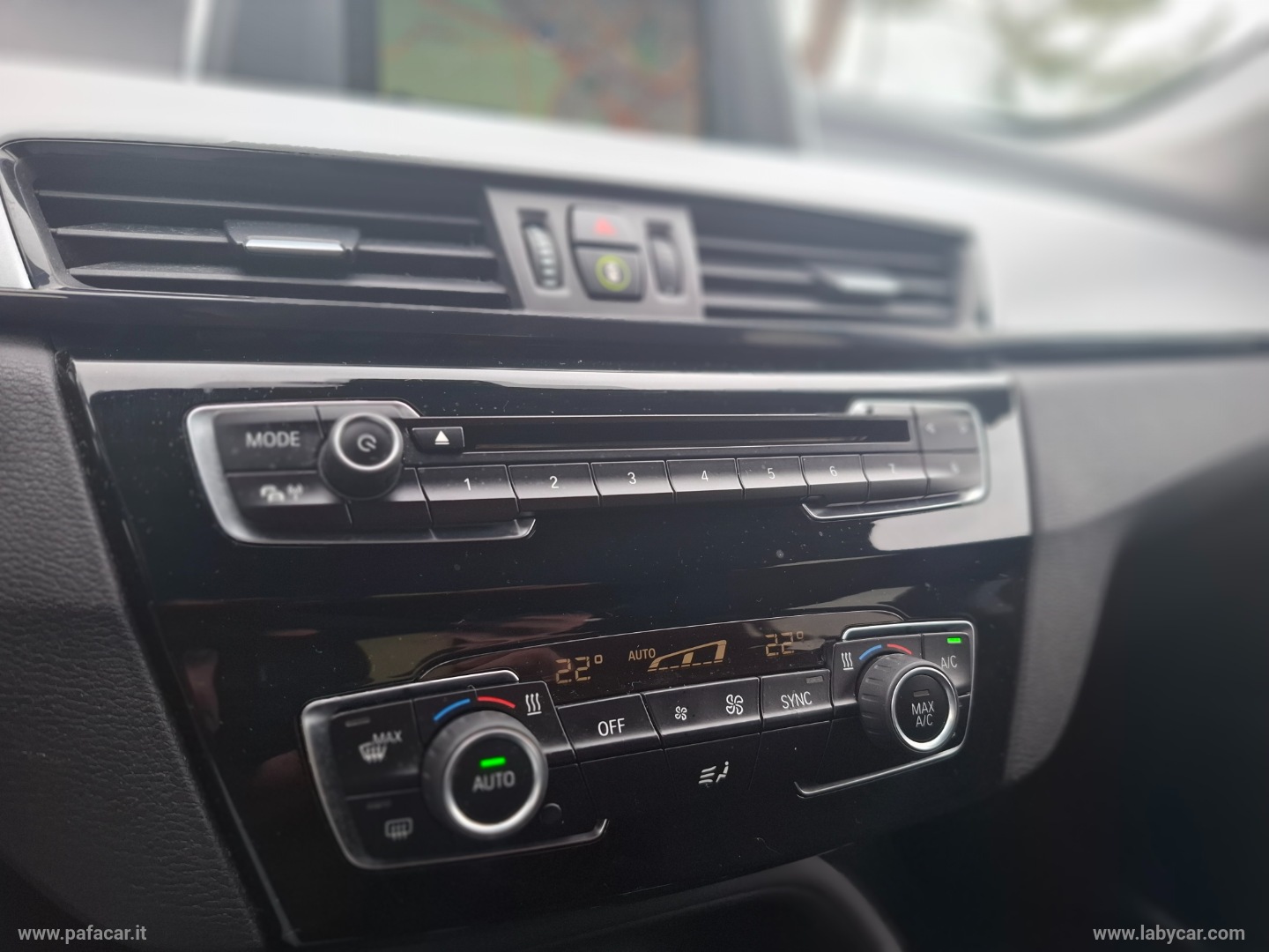 X1 sDrive18d Business - immagine 32