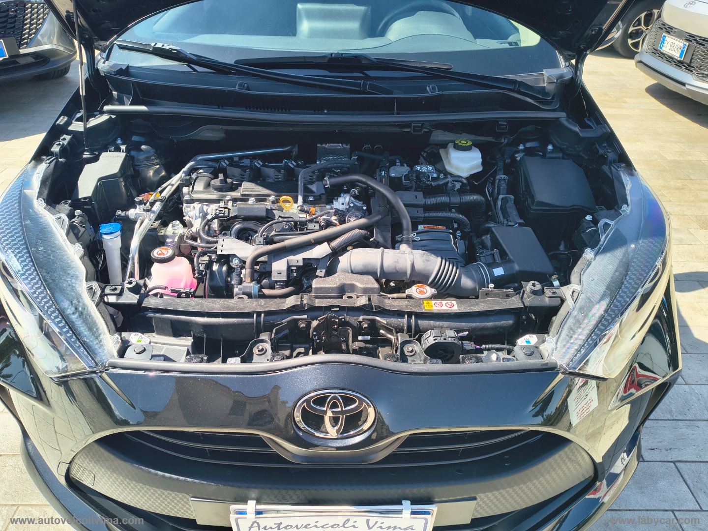 Yaris 1.5 Hybrid 5p. Active - immagine 32