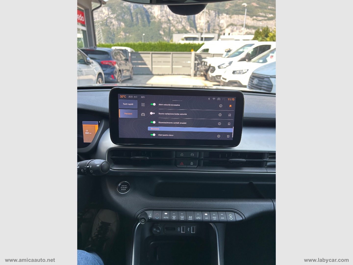 Avenger 1.2 Turbo Summit - immagine 32