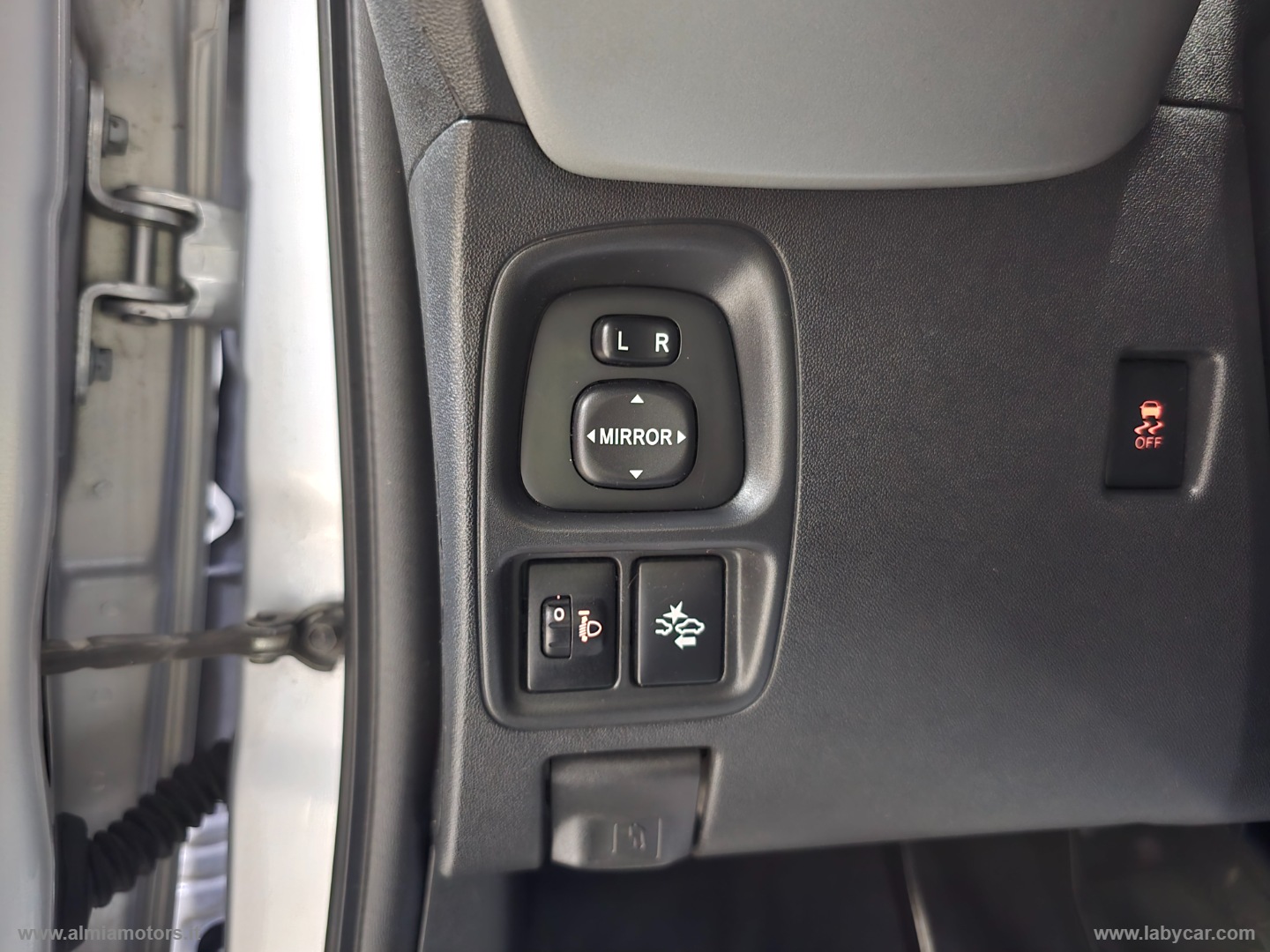 Aygo 1.0 VVT-i 69 CV 5p. x-play TSS - immagine 32