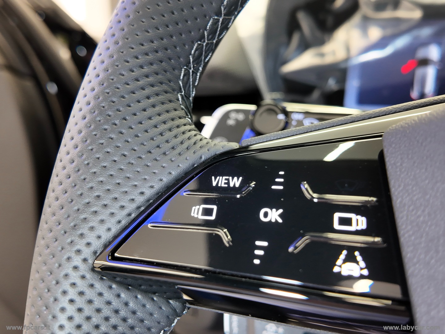 Q3 SPB TDI 193CV S tr. quattro S Line TETTO APRIB. - immagine 32