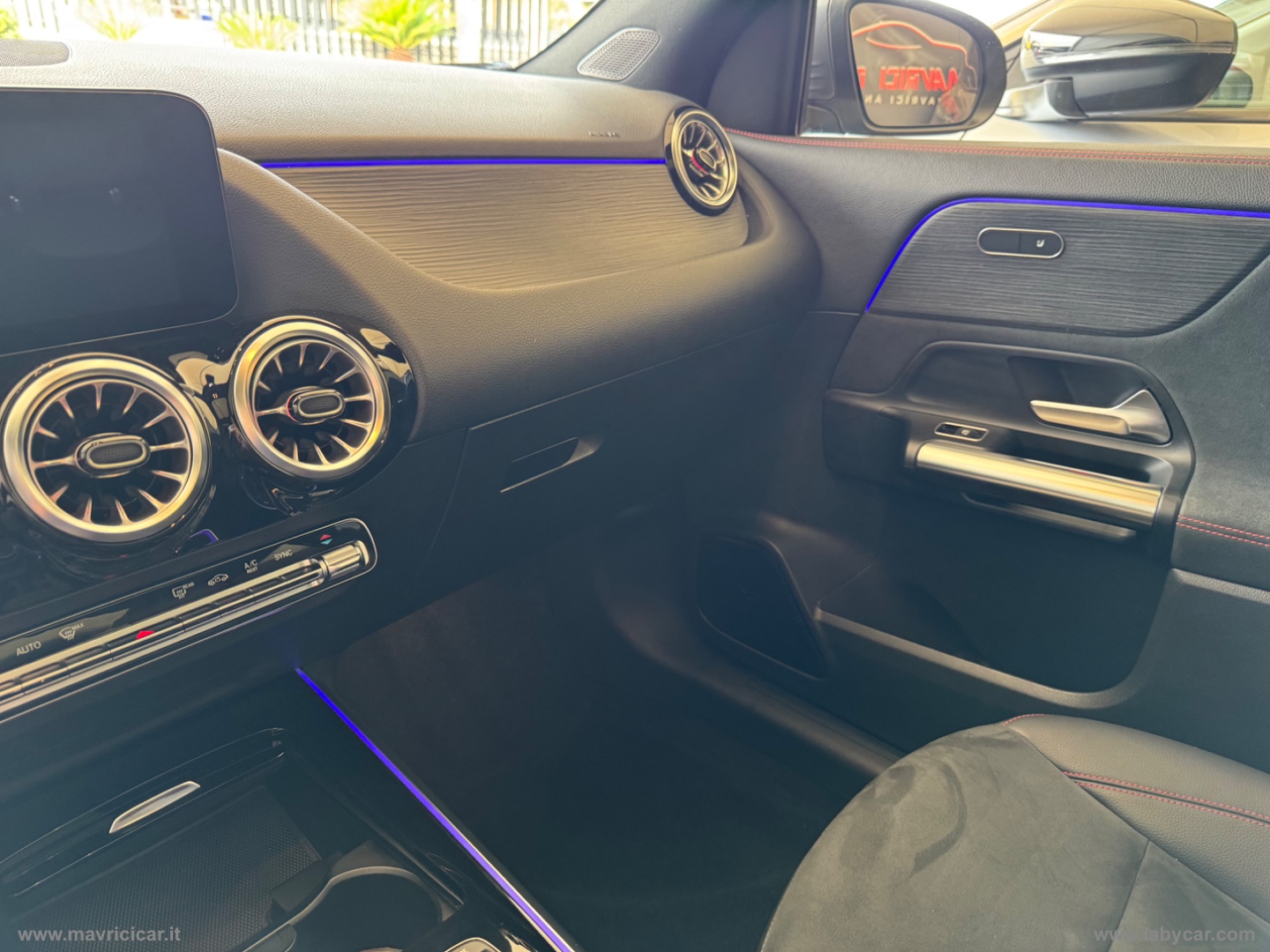 GLA 200 d Automatic AMG Line Premium - immagine 32