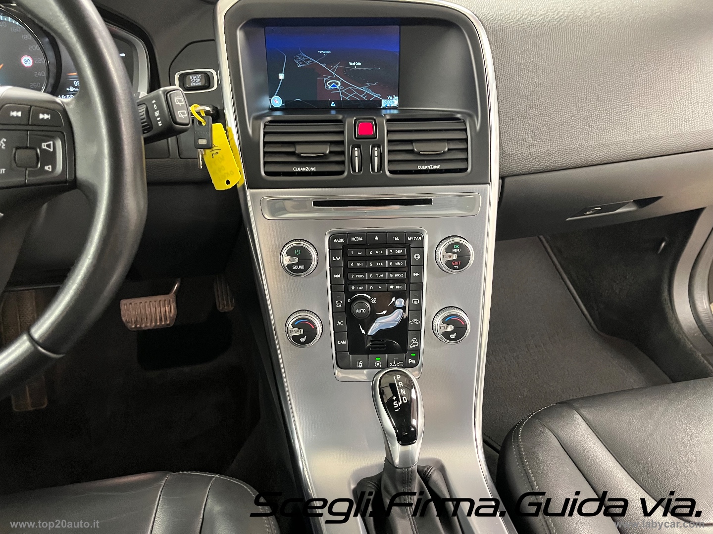 XC60 D5 AWD Geartronic Summum|TETTO|PELLE - immagine 32
