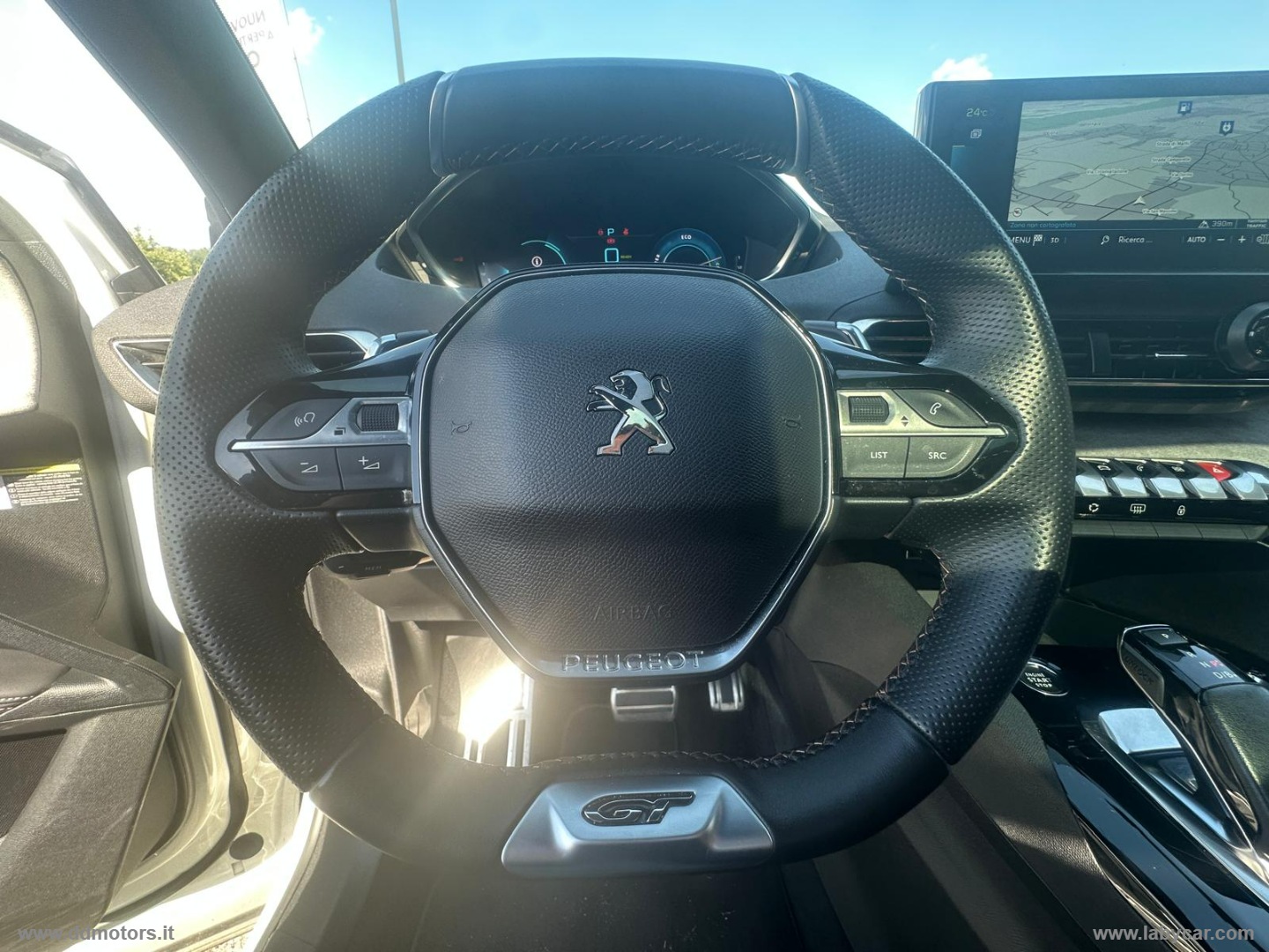 3008 Hybrid 225 e-EAT8 GT GT PACK - immagine 32