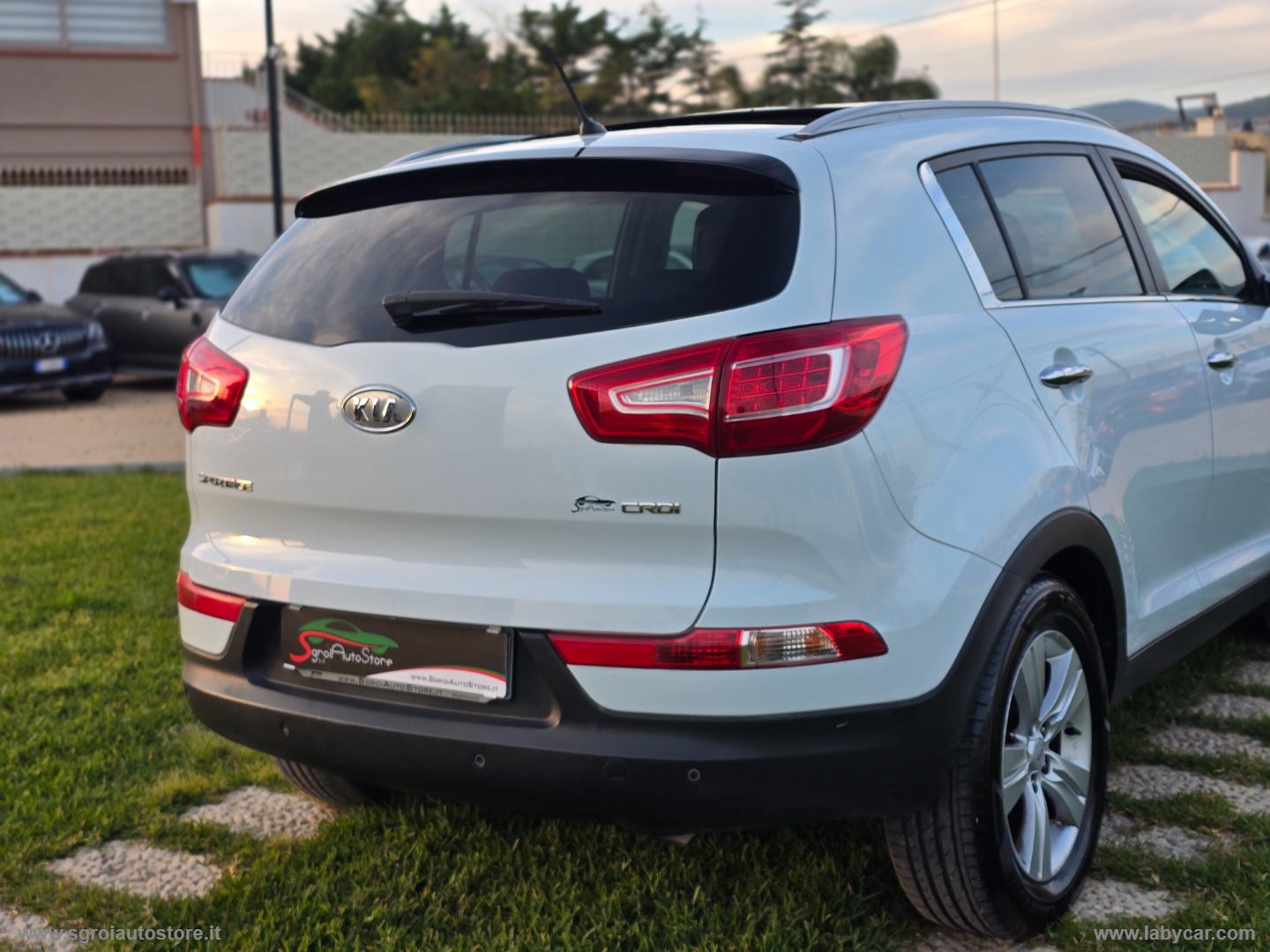 Sportage 1.7 CRDI 2WD Class TETTO PANORAMICO APRIBILE - immagine 32