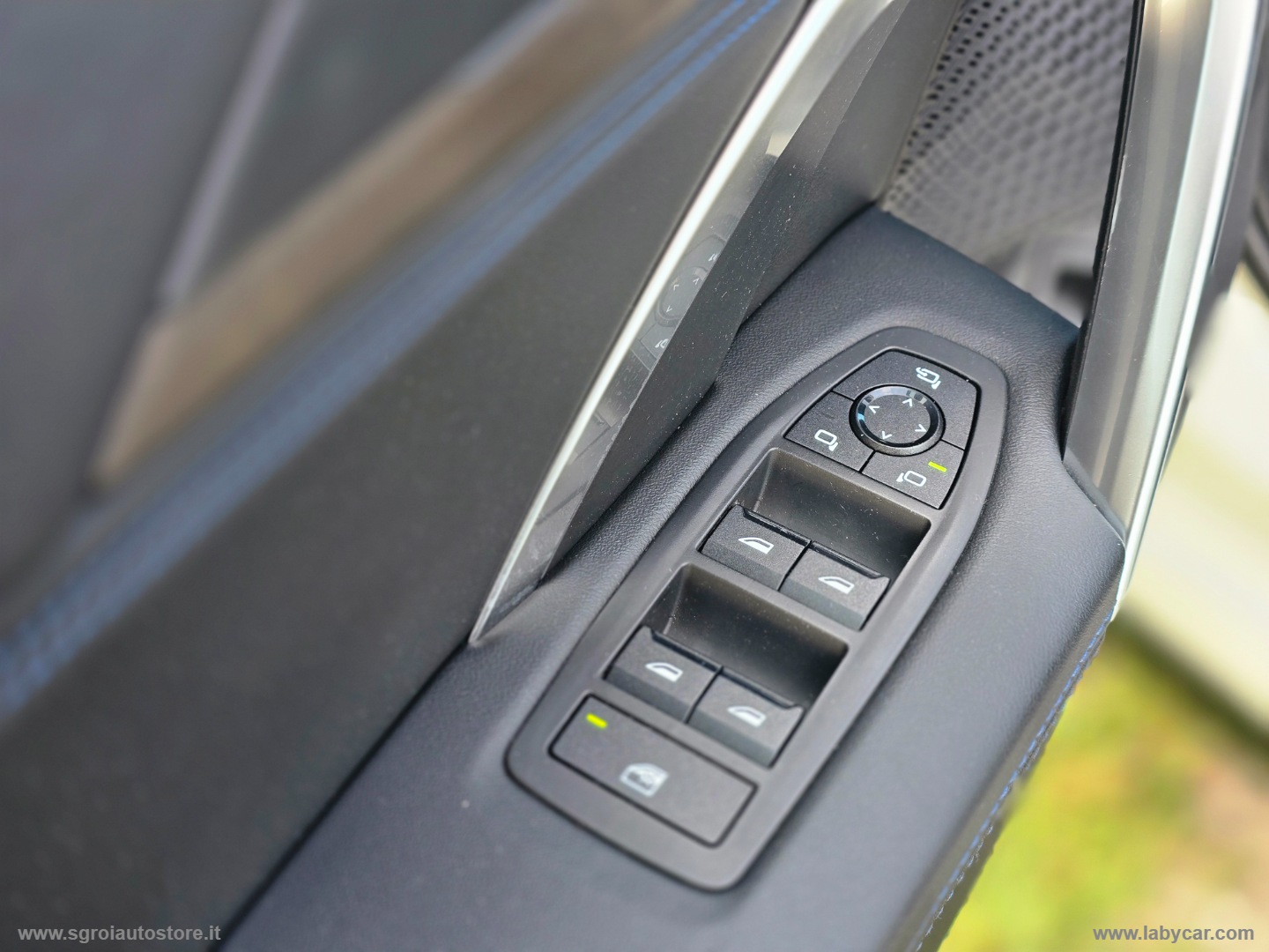 X1 sDrive 18d Msport TETTUCCIO + CAMERE 360° - immagine 32