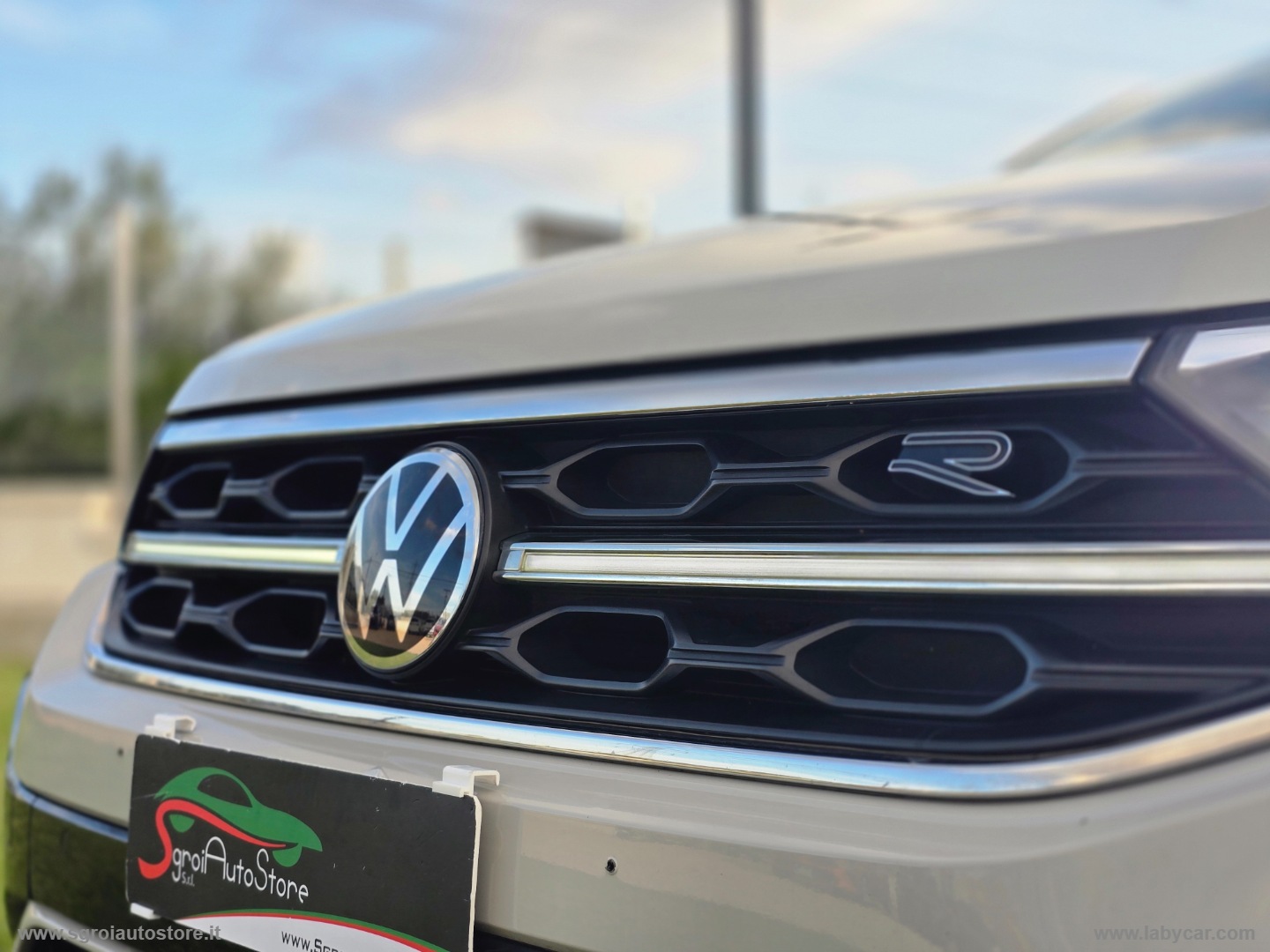 T-Roc 2.0 TDI SCR R-Line - immagine 32