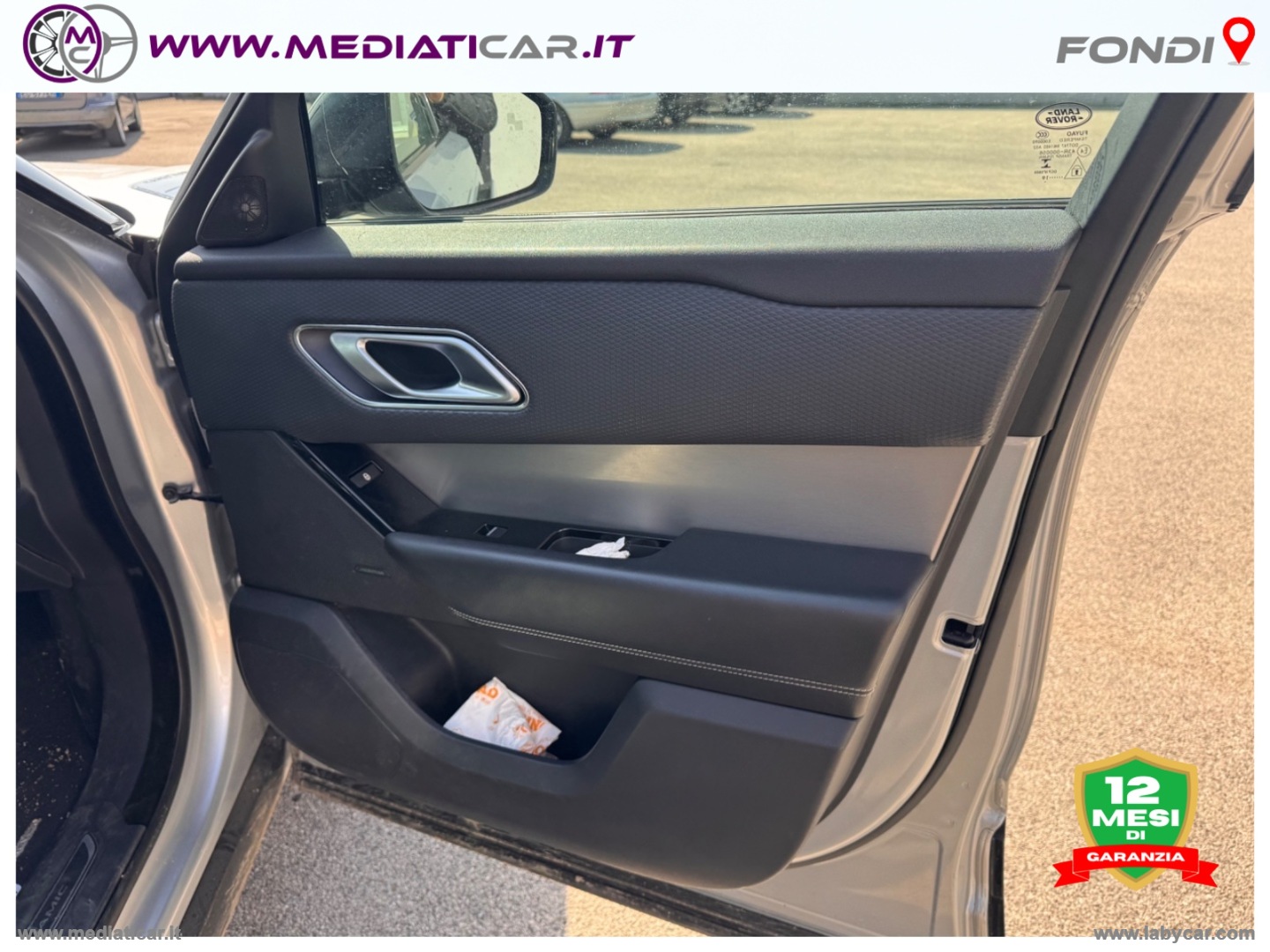 RR Velar 2.0D 240 CV R-Dynamic - immagine 32