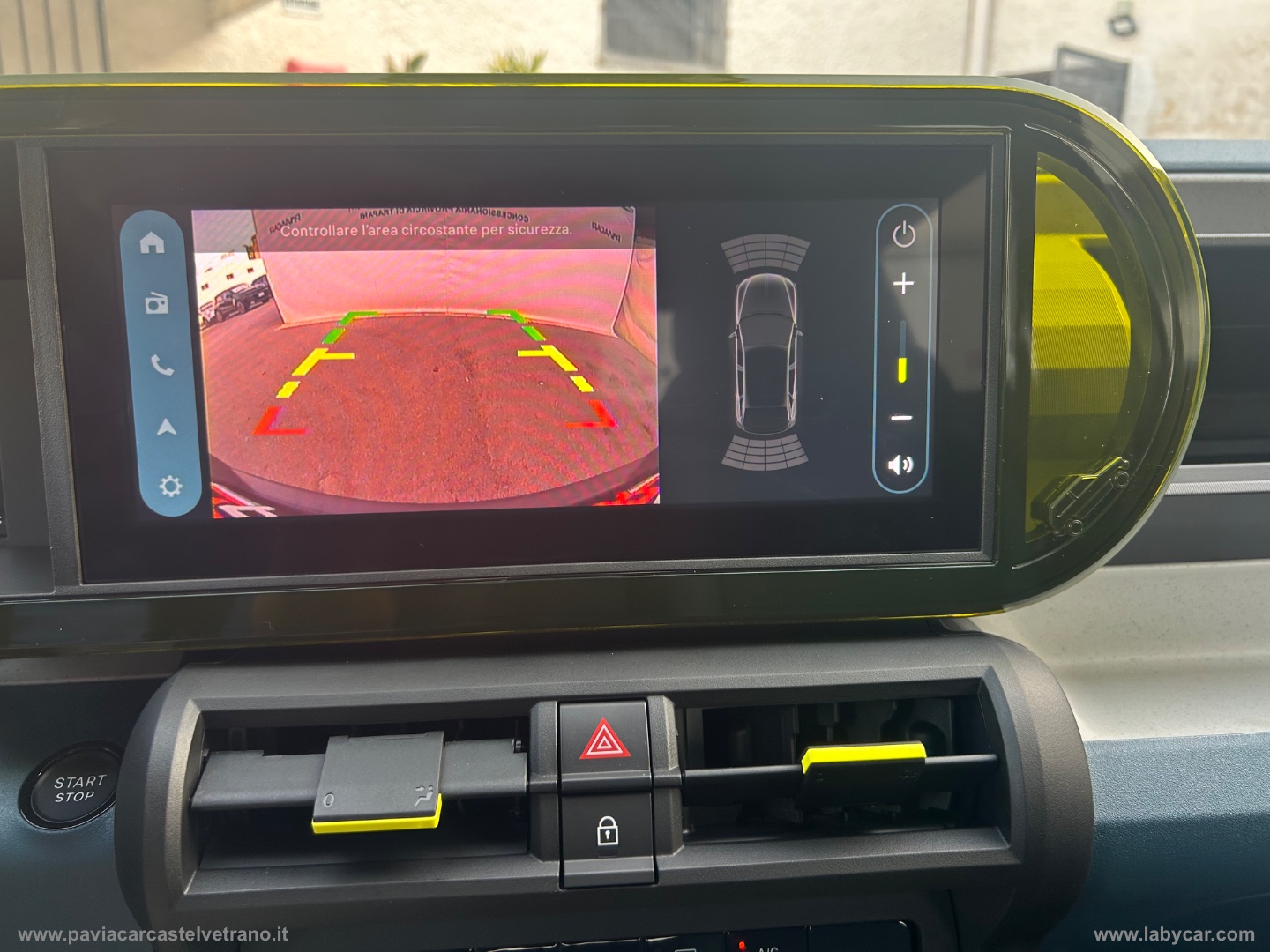 Grande Panda 1.2 Hybrid 110 S&S La Prima KM/0 - immagine 32