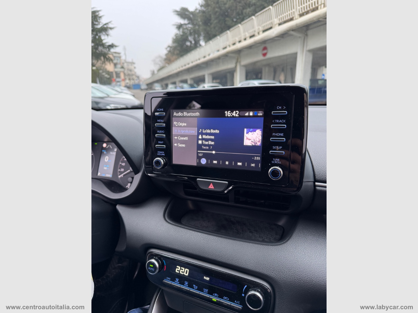 Mazda2 Hybrid 1.5 VVT Pure - immagine 32