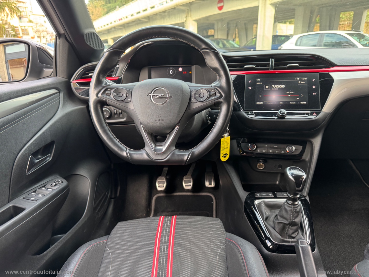 Corsa 1.2 100 CV GS Line - immagine 32