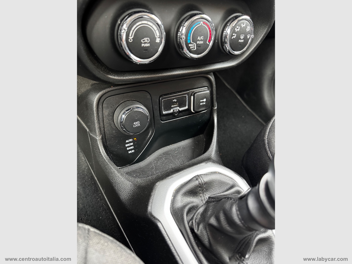 Renegade 2.0 Mjt 4WD Active Drive Sport - immagine 32