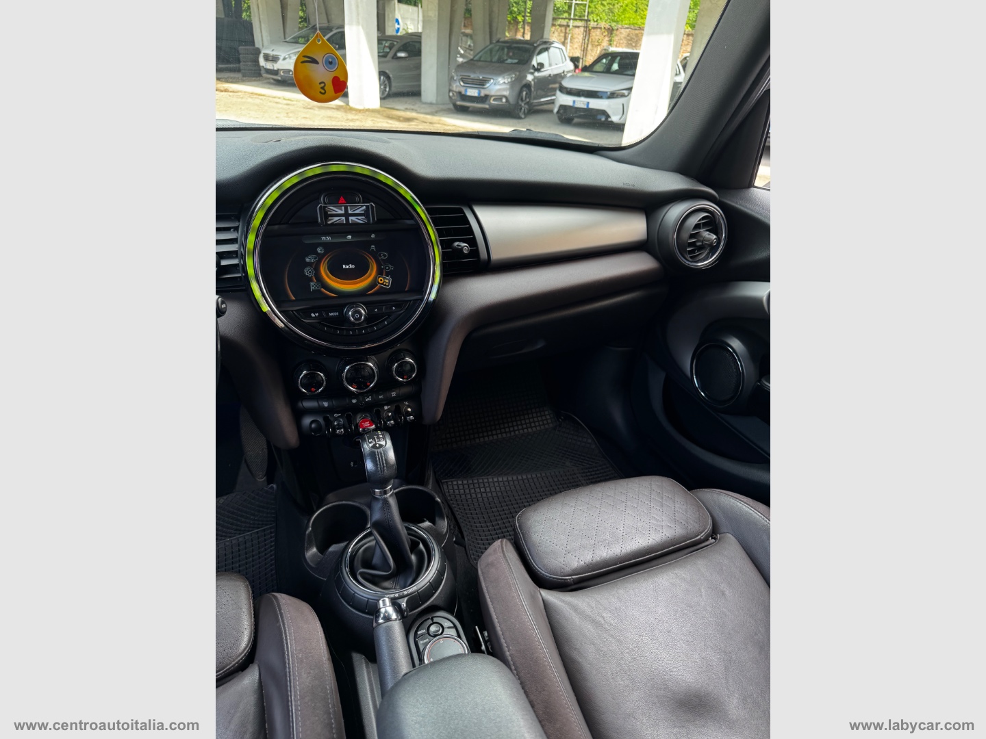 Mini Cooper D Business XL 5 porte - immagine 32