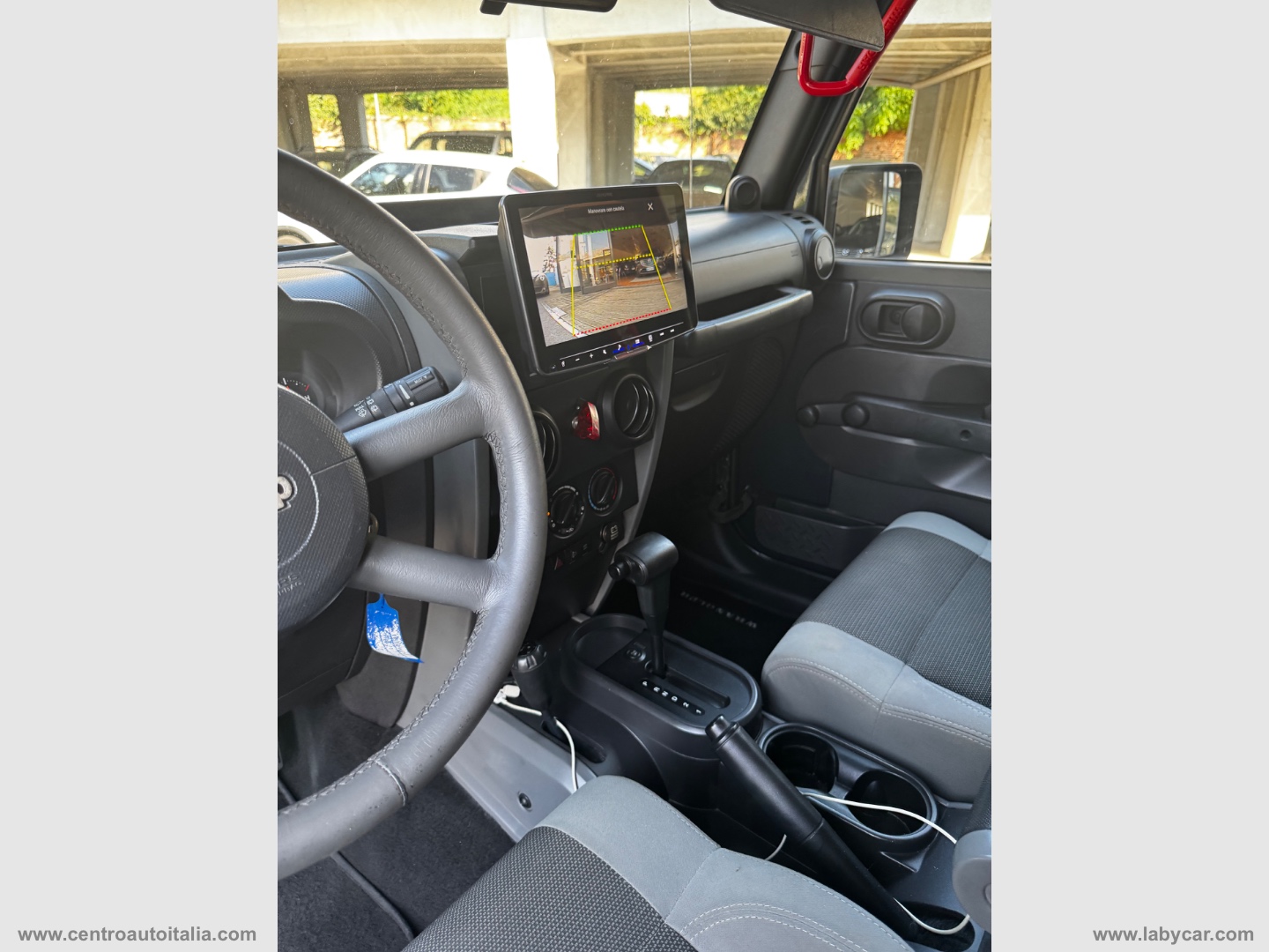 Wrangler 2.8 CRD Sport Auto - immagine 32