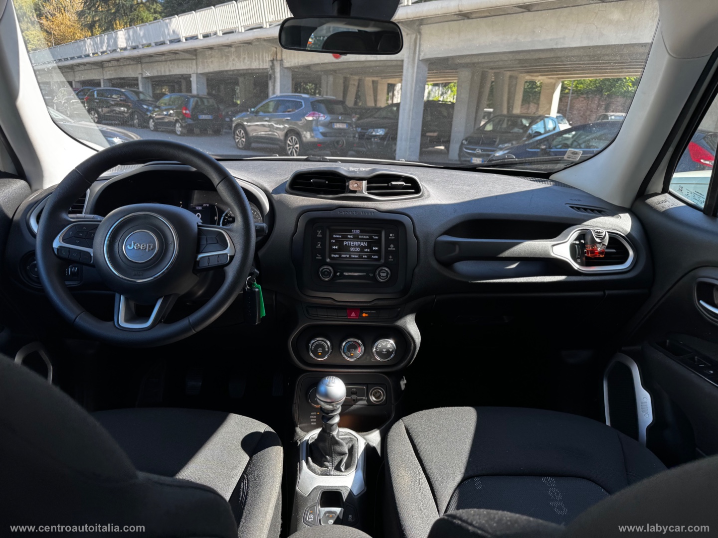 Renegade 2.0 Mjt 4WD Active Drive Sport - immagine 32