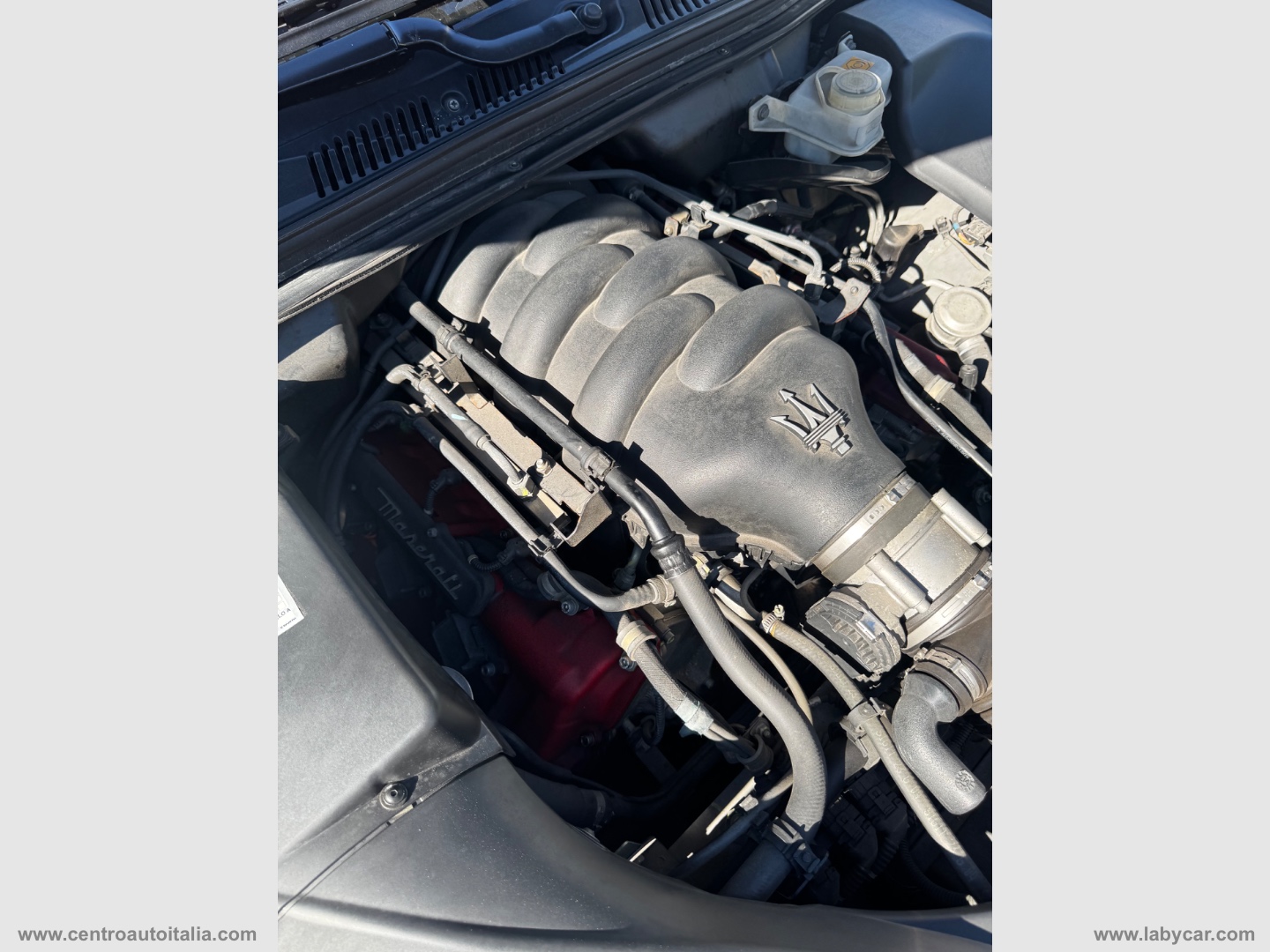 Quattroporte 4.2 V8 - immagine 32