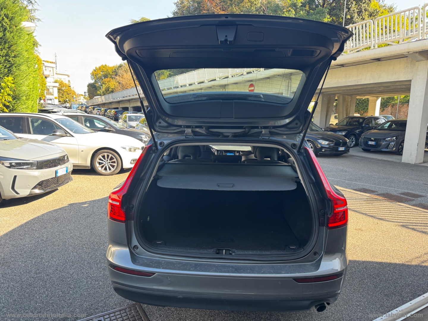 V60 D3 Geartronic Business - immagine 32