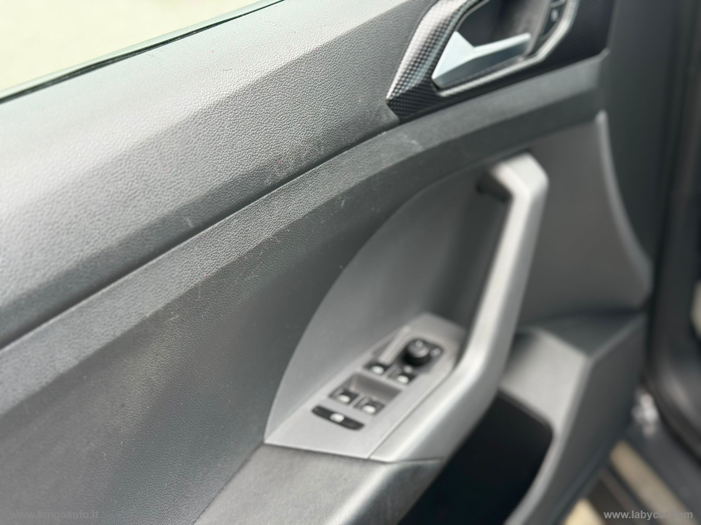 T-Cross 1.6 TDI LIFE ADATTA A NEOPATENTATI - immagine 32